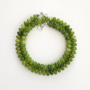 GREEN COLORED JADE NECKLACE--20"